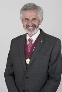 Profile image for Councillor Ray Truman