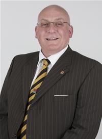 Profile image for Councillor Roger Jeavons